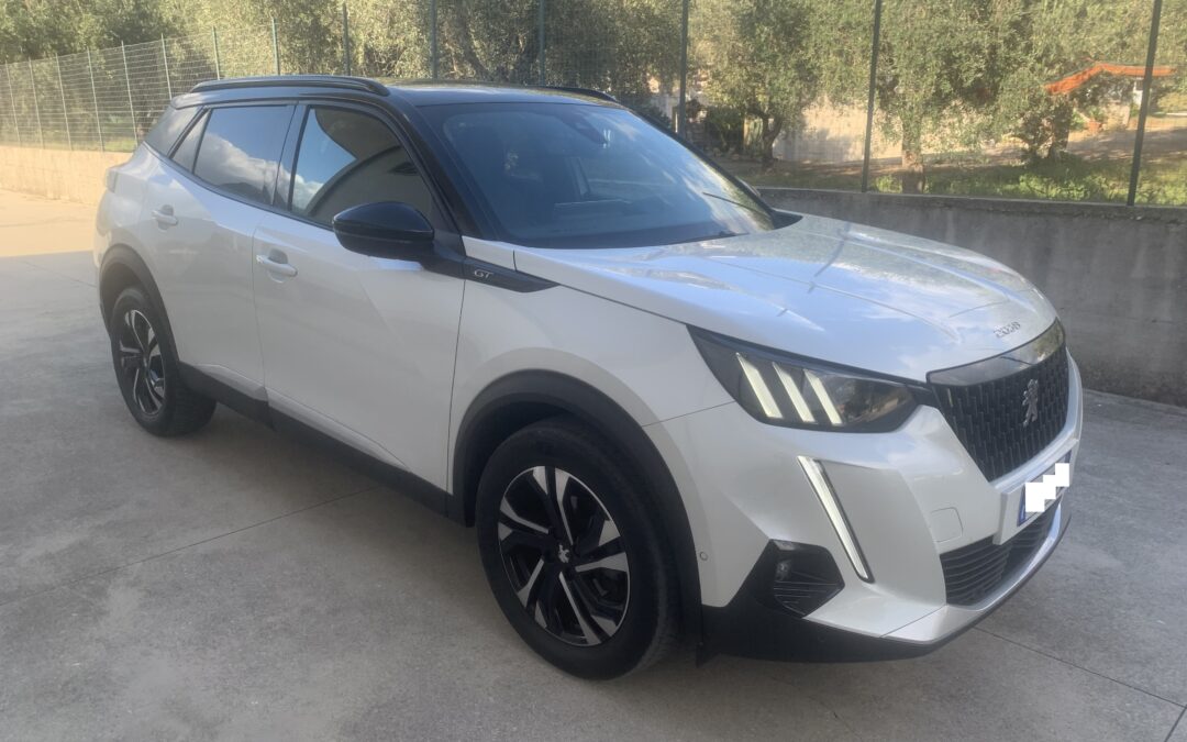 Peugeot 2008 GTPack 1.5 hdi 110 CV manuale